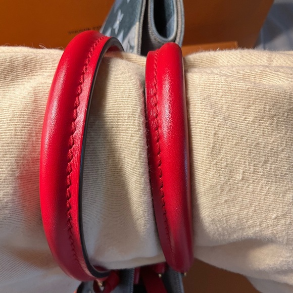 Authentic Louis Vuitton Limited Edition Denim Patchwork Rouge On The Go Tote GM - Picture 11 of 11